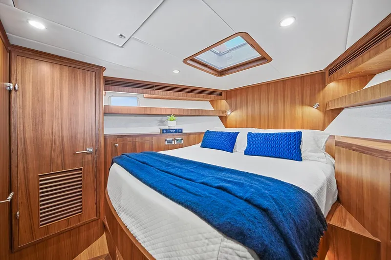 Slide: The Image of Outer Reef 670 Azure Sport Yacht 2023 - 34