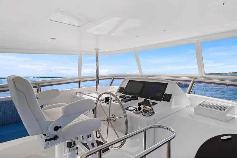 Slide: The Image of Outer Reef 670 Azure Sport Yacht 2023 - 51