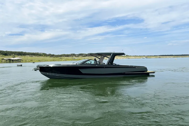 Slide: The Image of Aviara AV36 2023 - 1