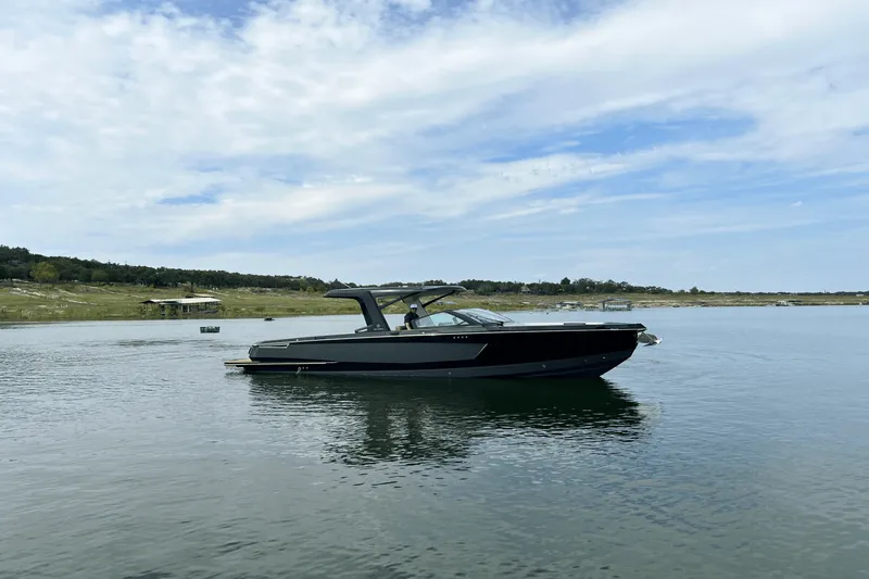 Slide: The Image of Aviara AV36 2023 - 10