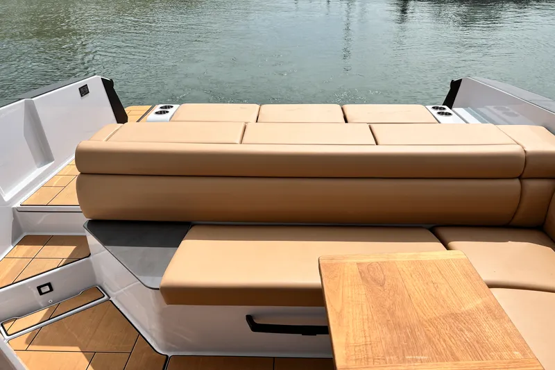 Slide: The Image of Aviara AV36 2023 - 11