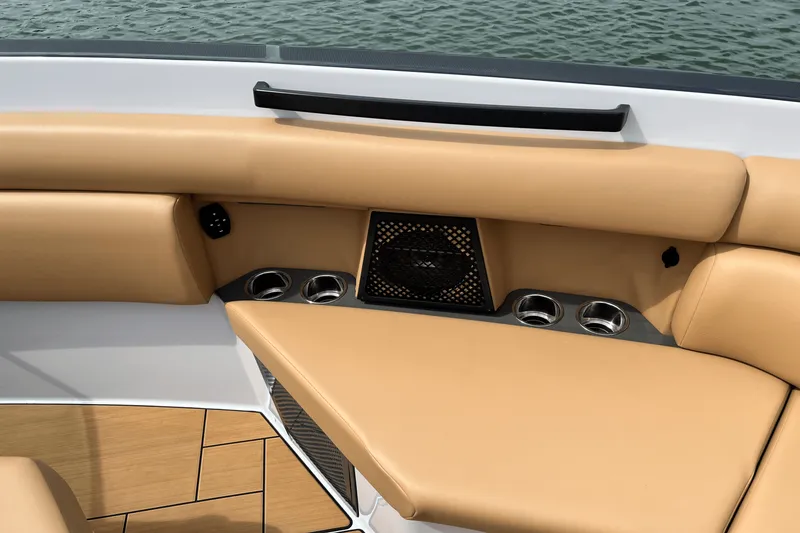 Slide: The Image of Aviara AV36 2023 - 36