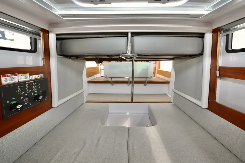 Slide: The Image of Axopar 28 Cabin 2021 - 19