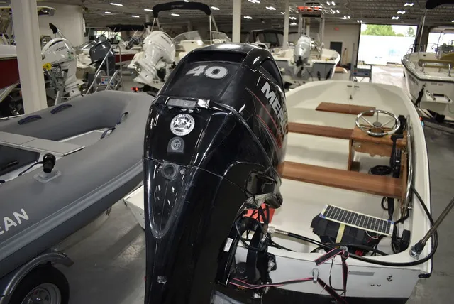 Slide: The Image of Boston Whaler 13 Sport 1980 - 4