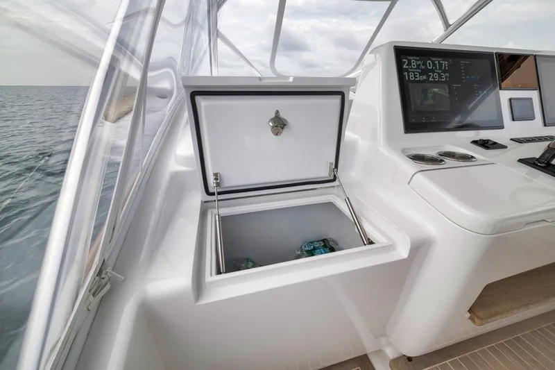 Slide: The Image of Custom Carolina Custom Carolina 40' 40 Express 2024 - 22