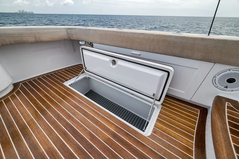 Slide: The Image of Custom Carolina Custom Carolina 40' 40 Express 2024 - 60
