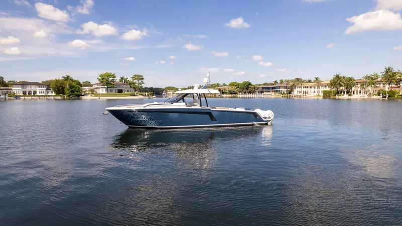 Slide: The Image of Ocean Alexander 45 Divergence Sport 2020 - 15