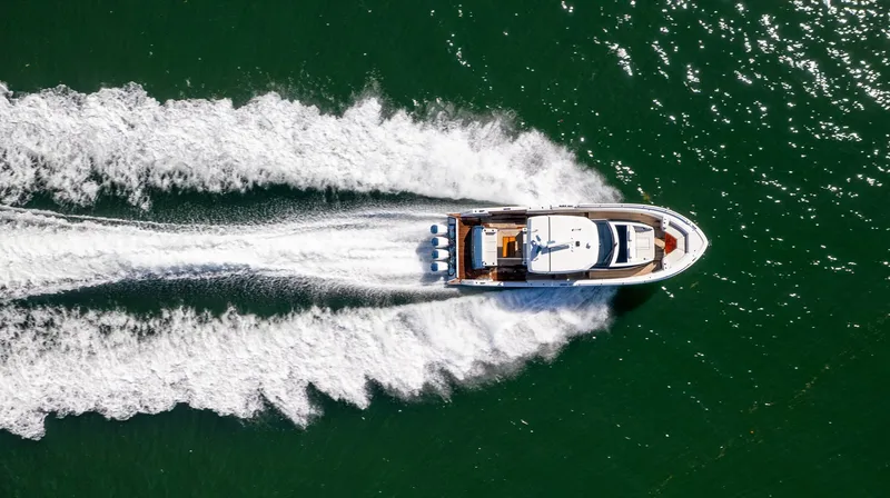 Slide: The Image of Ocean Alexander 45 Divergence Sport 2020 - 3
