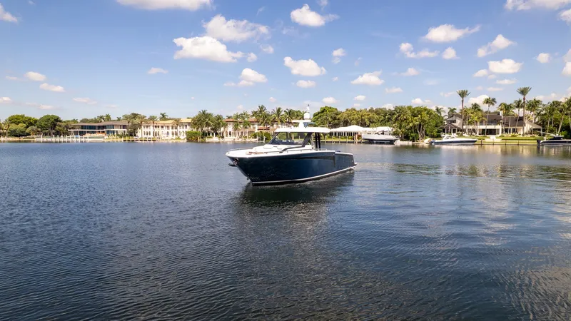 Slide: The Image of Ocean Alexander 45 Divergence Sport 2020 - 14