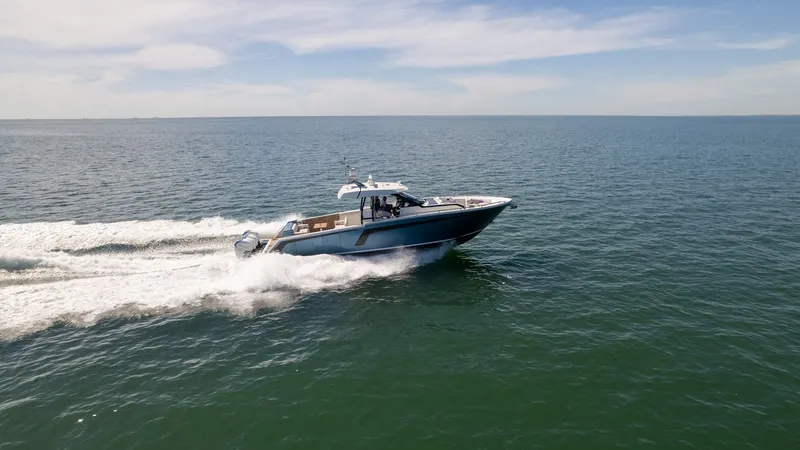 Slide: The Image of Ocean Alexander 45 Divergence Sport 2020 - 1