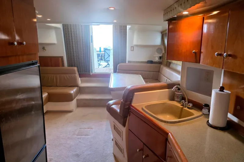 Slide: The Image of Carver Yachts 350 Mariner 2001 - 15