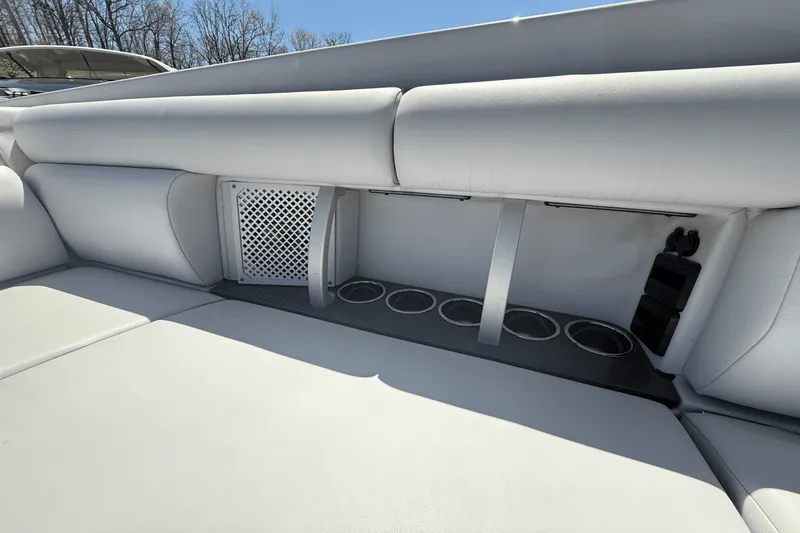 Slide: The Image of Aviara AV32 2023 - 12