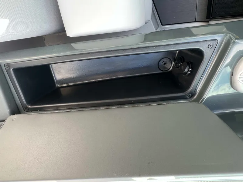 Slide: The Image of Aviara AV32 2023 - 20