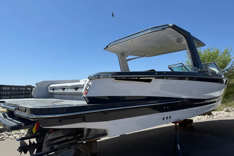 Slide: The Image of Aviara AV32 2023 - 3