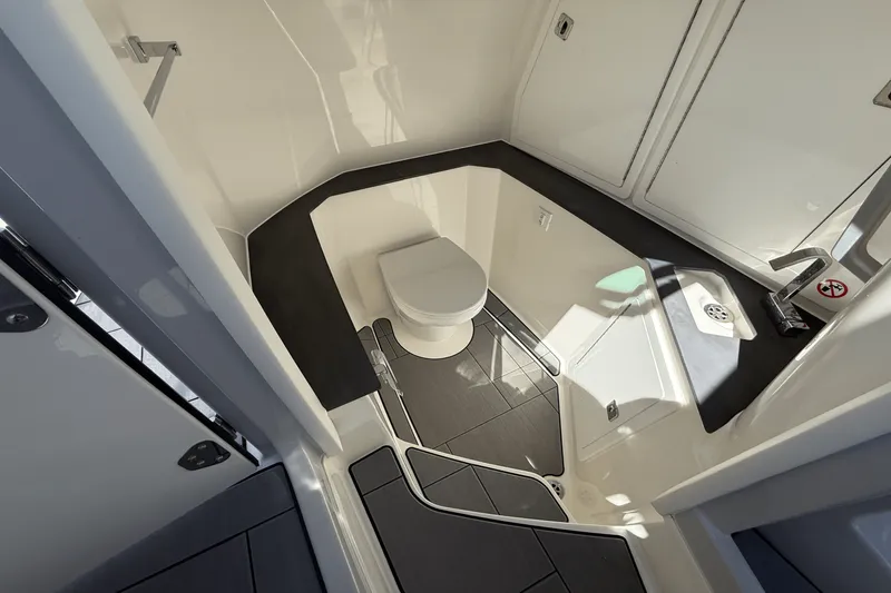 Slide: The Image of Aviara AV32 2023 - 32