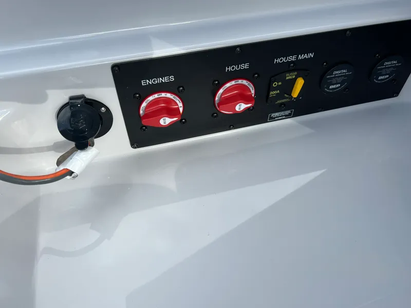 Slide: The Image of Aviara AV32 2023 - 34