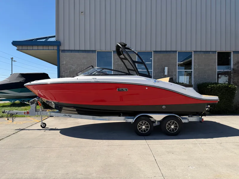 The Image of Sea Ray SPX 210 2026 - undefined