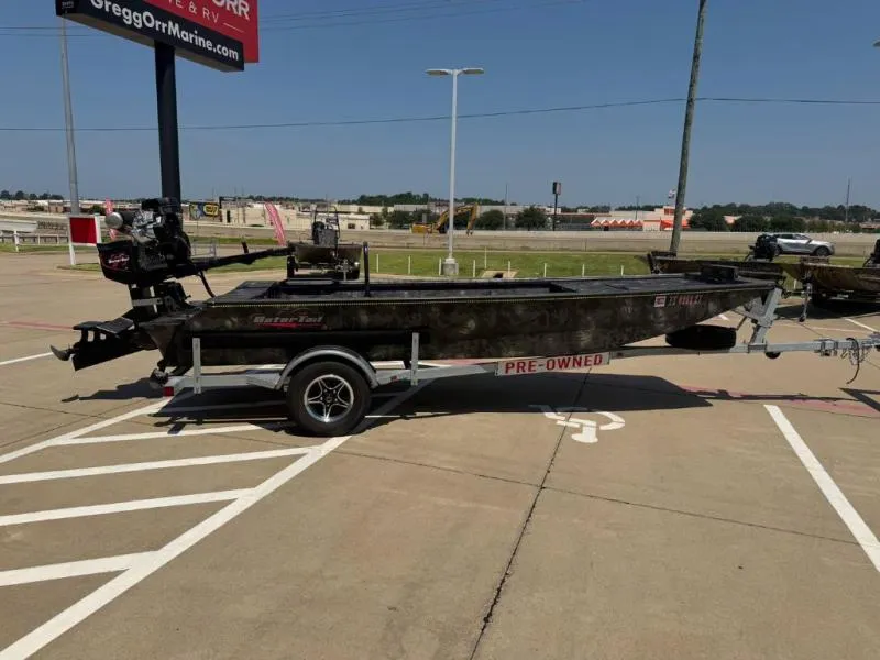 Slide: The Image of Gator Tail 17/48 GATOR 2026 - 6