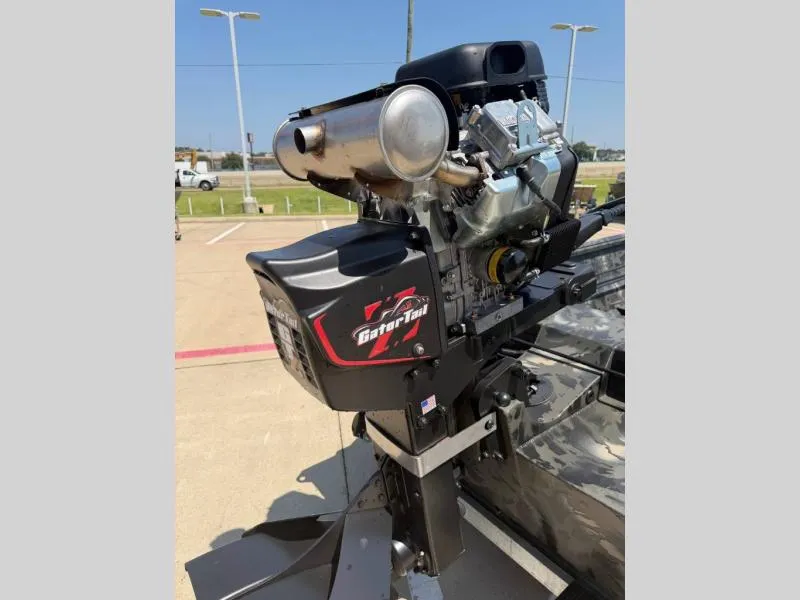 Slide: The Image of Gator Tail 17/48 GATOR 2026 - 15