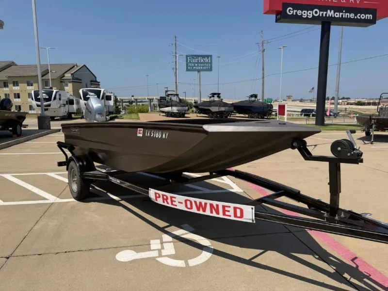 Slide: The Image of Edge Boats 550 SPORTSMAN 2025 - 7