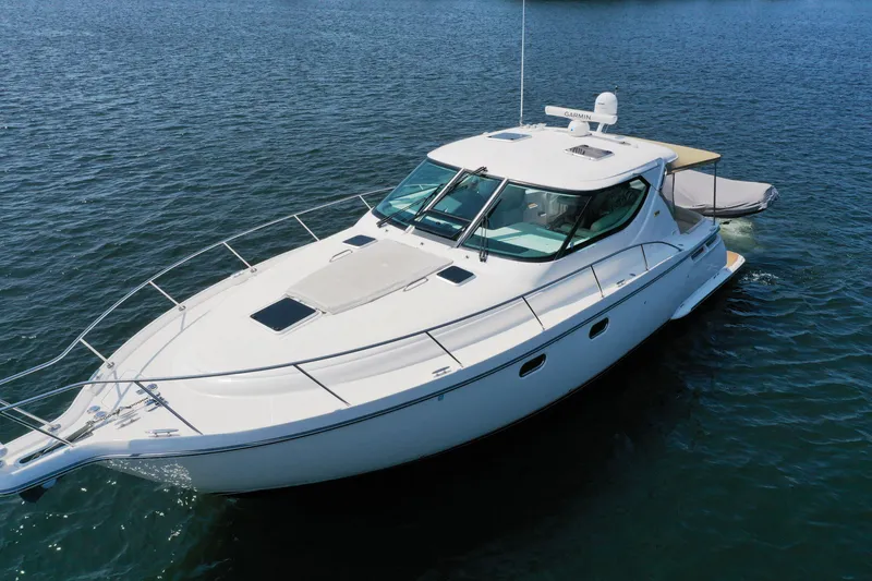 Slide: The Image of Tiara 4300 Sovran 2008 - 5