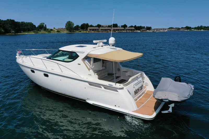 Slide: The Image of Tiara 4300 Sovran 2008 - 2