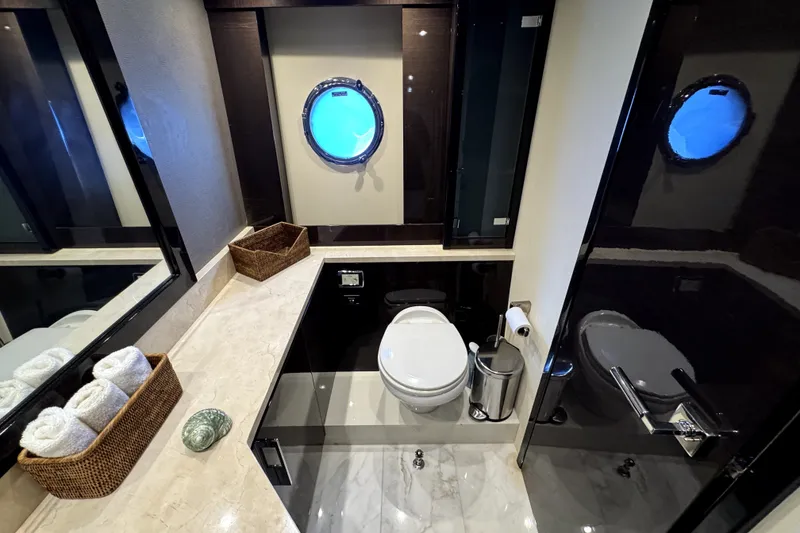 Slide: The Image of Marquis 660 Sport Yacht 2016 - 59