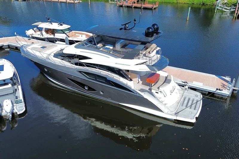 Slide: The Image of Marquis 660 Sport Yacht 2016 - 10