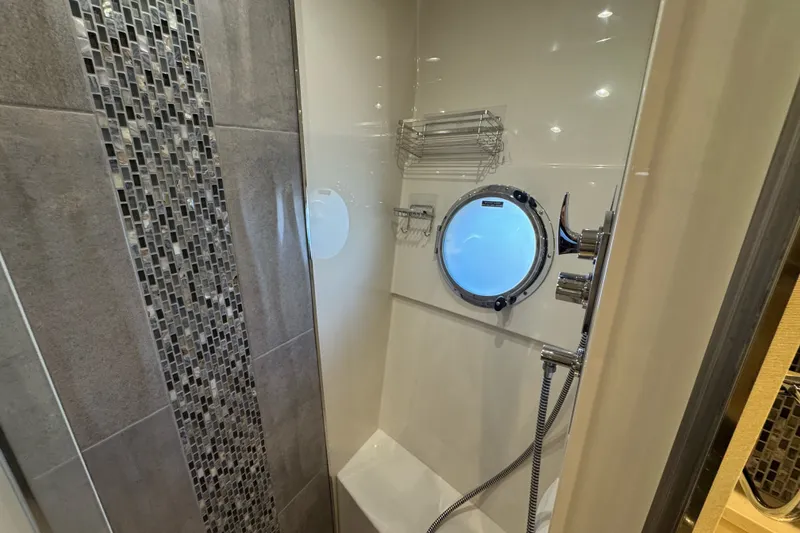 Slide: The Image of Marquis 660 Sport Yacht 2016 - 71