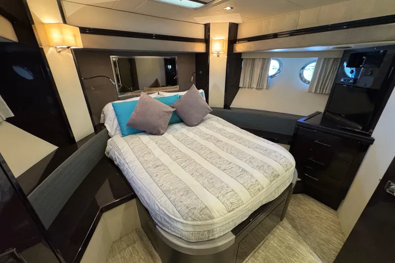 Slide: The Image of Marquis 660 Sport Yacht 2016 - 55