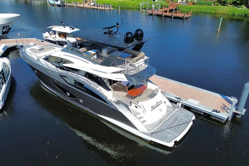 Slide: The Image of Marquis 660 Sport Yacht 2016 - 12