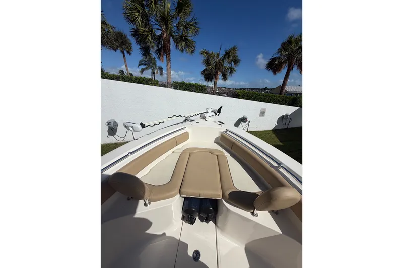 Slide: The Image of Key West 239 FS 2017 - 13