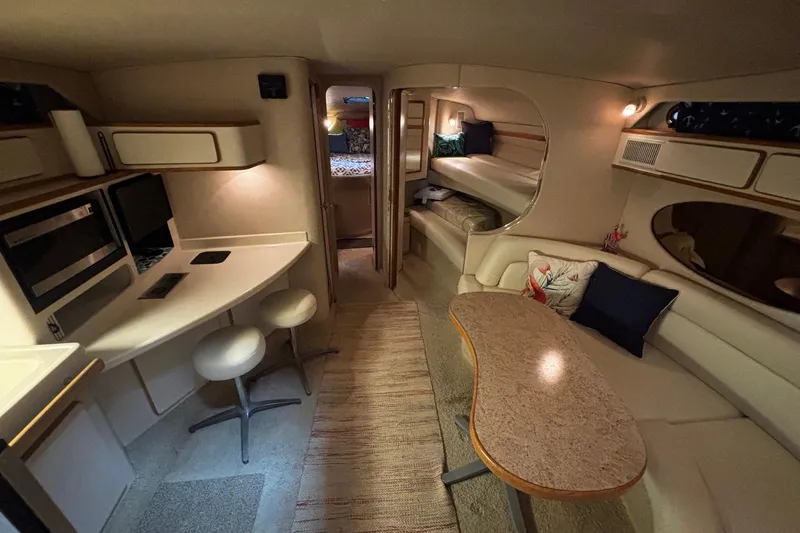 Slide: The Image of Sea Ray 400 Express Cruiser 1994 - 13