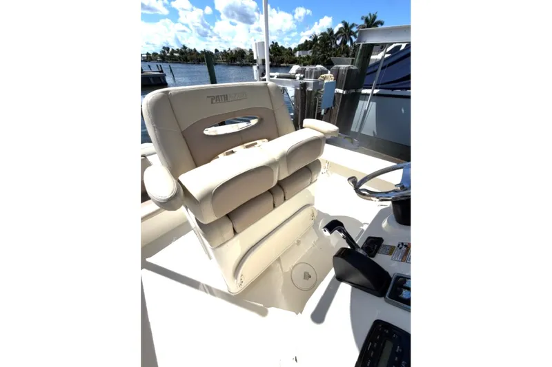 Slide: The Image of Pathfinder 2600 TRS 2015 - 15