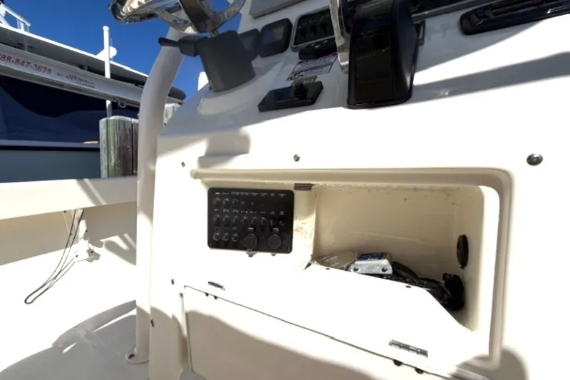 Slide: The Image of Pathfinder 2600 TRS 2015 - 22