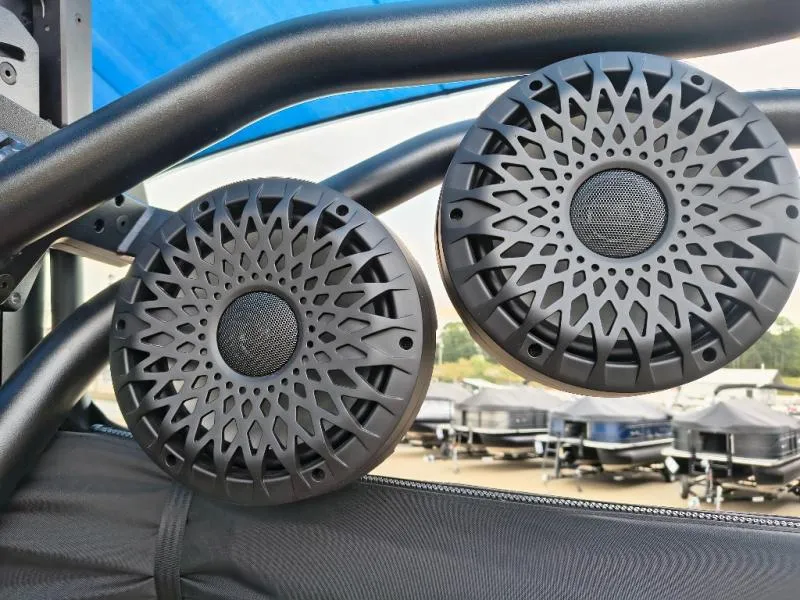 Slide: The Image of Supra R245 2027 - 19
