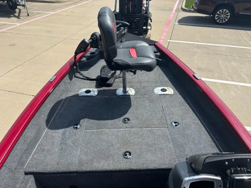 Slide: The Image of Tracker PRO TEAM 175 TF CRAPPIE EDITION 2025 - 13