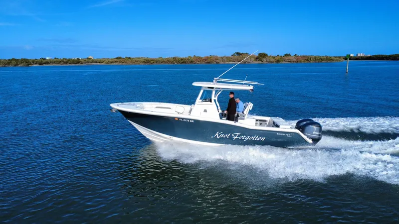 Slide: The Image of Tidewater 280 CC 2020 - 13