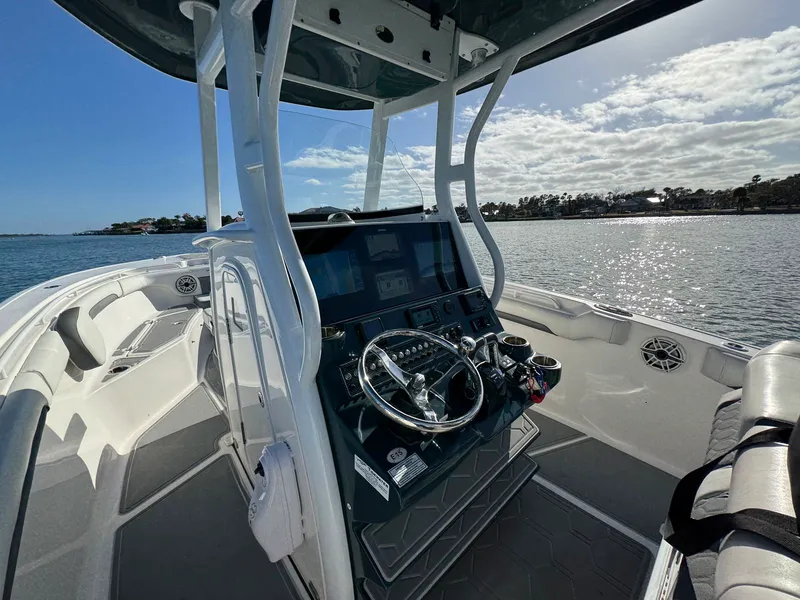 Slide: The Image of Tidewater 280 CC 2020 - 30