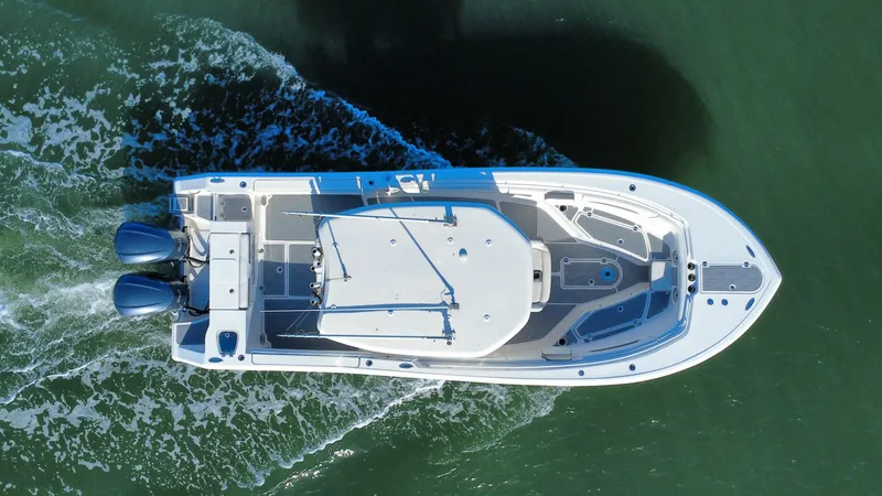 Slide: The Image of Tidewater 280 CC 2020 - 9