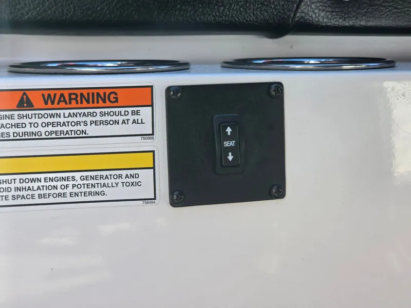 Slide: The Image of MasterCraft X Star S 2023 - 41