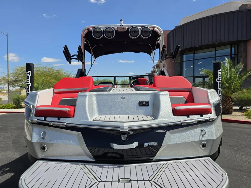 Slide: The Image of MasterCraft X Star S 2023 - 8