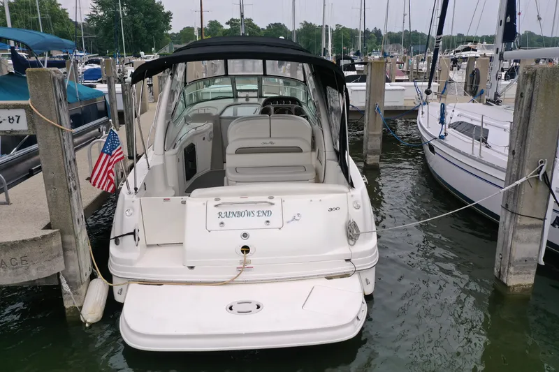Slide: The Image of Sea Ray 300 Sundancer 2006 - 2