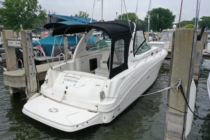 Slide: The Image of Sea Ray 300 Sundancer 2006 - 3