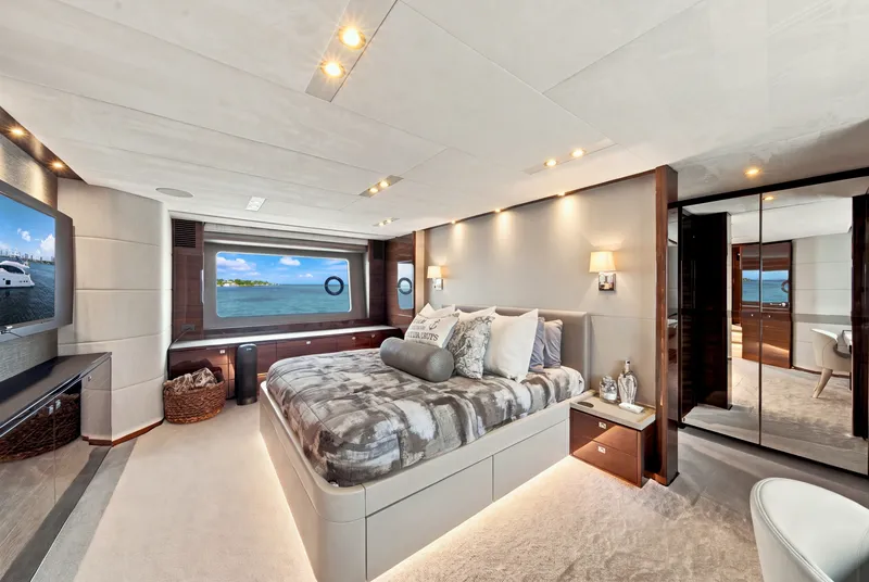 Slide: The Image of Princess 88 Flybridge 2017 - 2