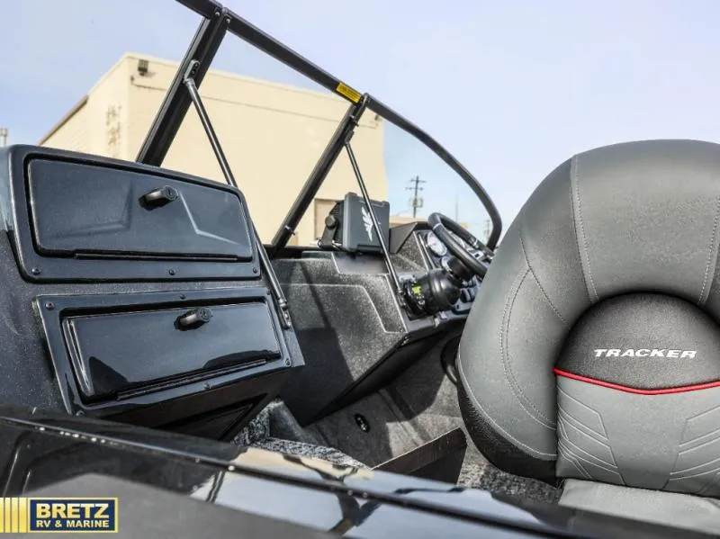 Slide: The Image of Tracker V-19 WT 2026 - 15