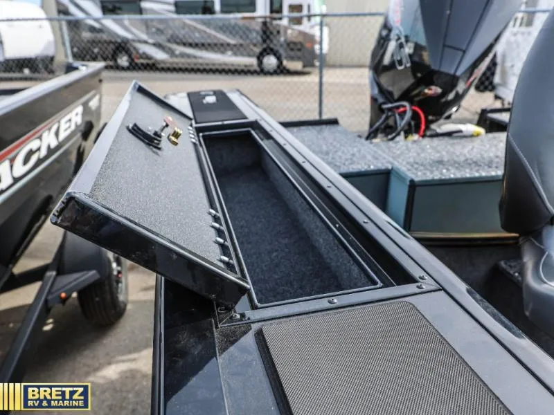 Slide: The Image of Tracker V-19 WT 2026 - 17