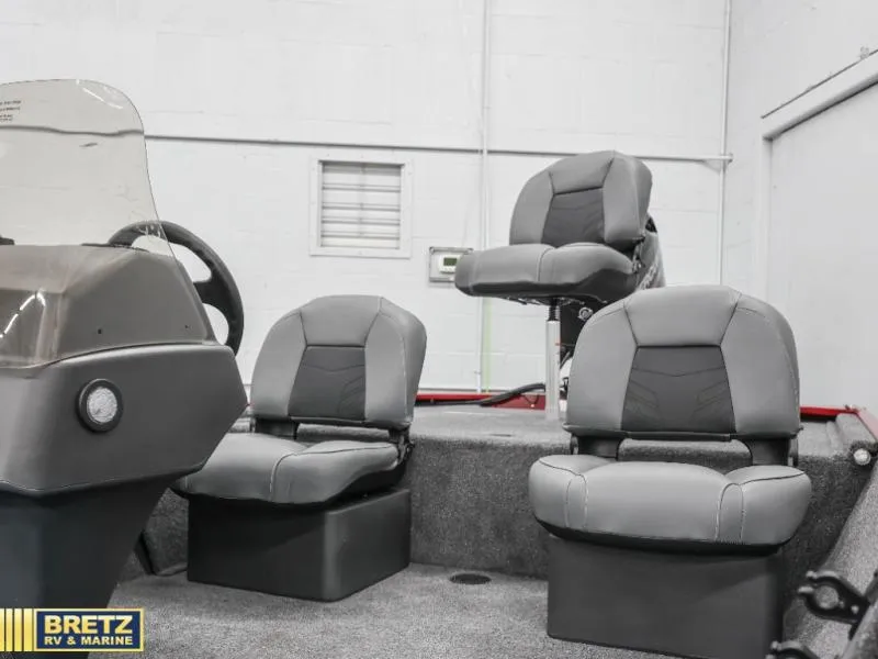 Slide: The Image of Tracker Classic XL 2026 - 14