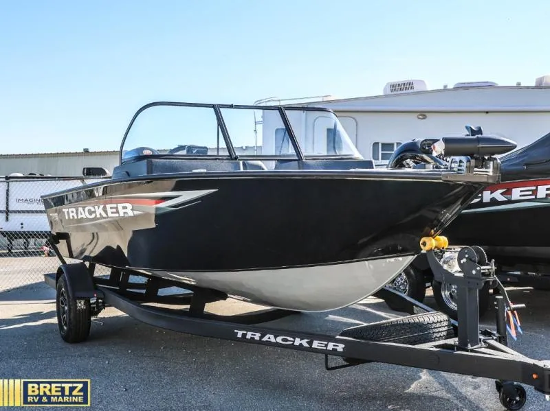 Slide: The Image of Tracker V-175 WT 2026 - 2