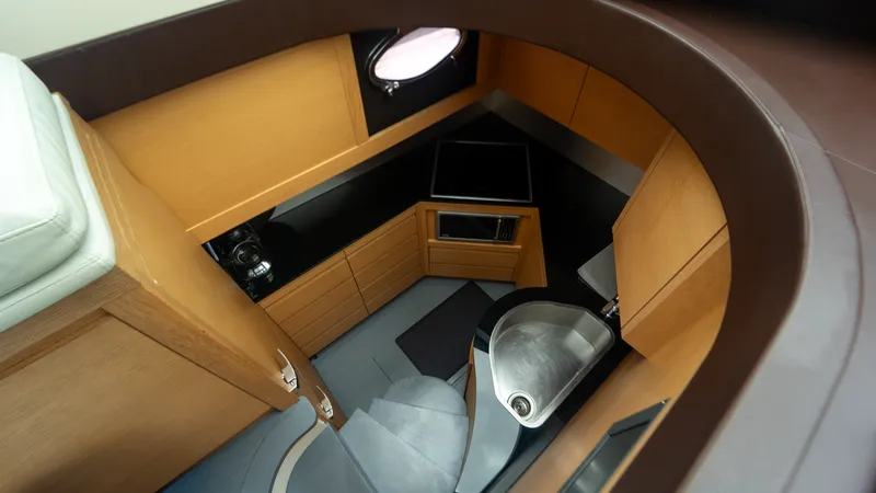 Slide: The Image of Pershing Pershing 64 2009 - 16